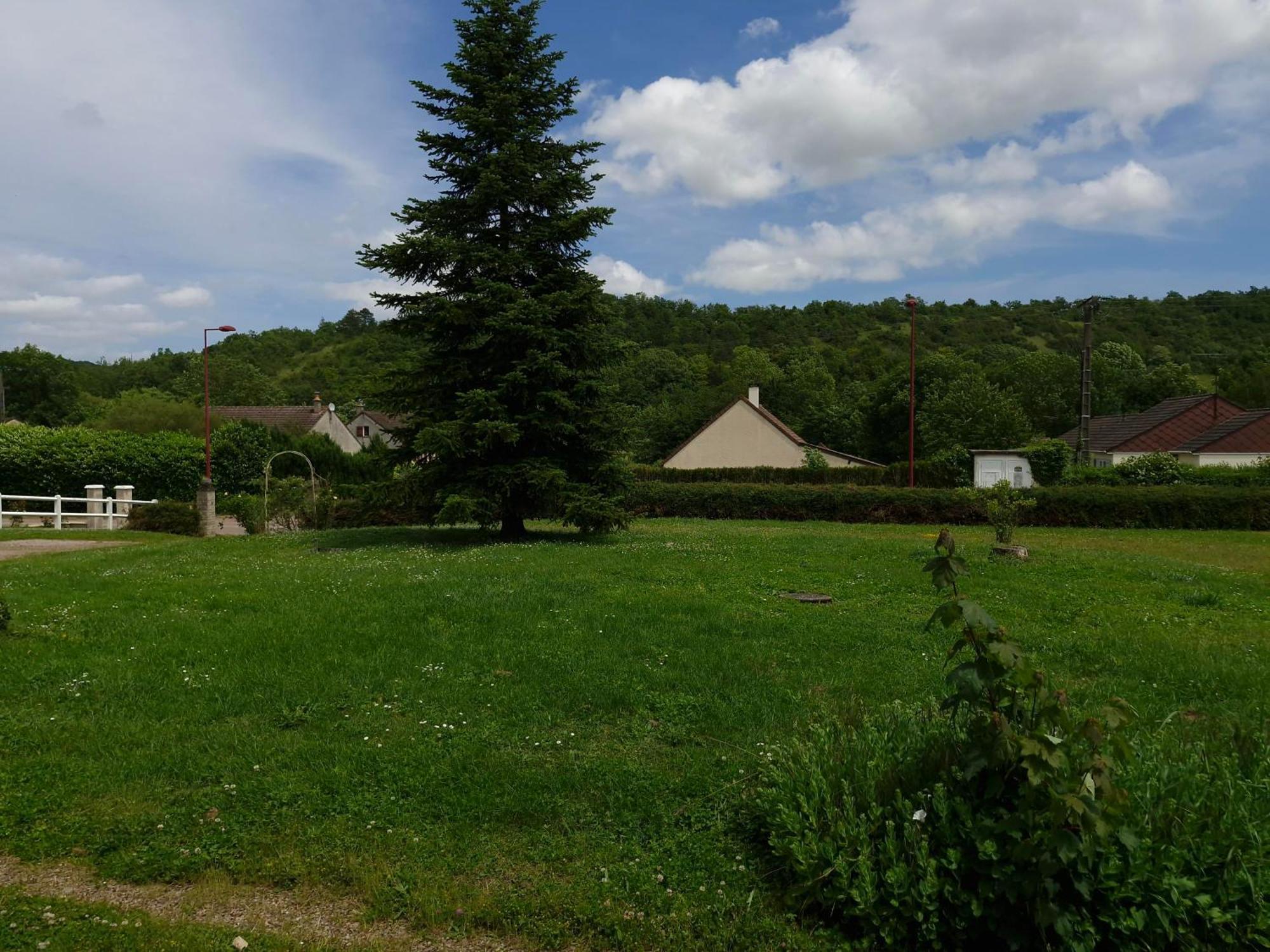 Chez Berthe Villa Brinon-sur-Beuvron Exterior photo